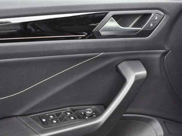 Volkswagen T-Roc 2024 Benzine