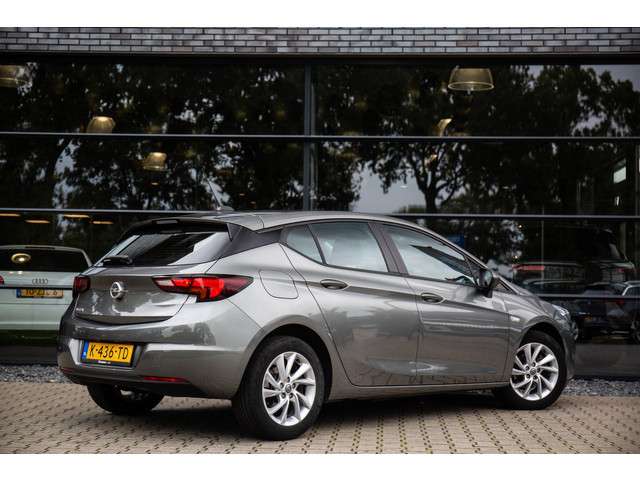 Opel Astra 2