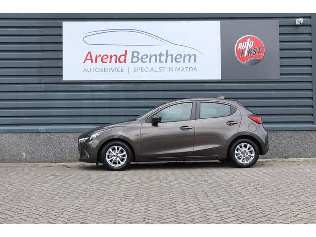 Mazda 2 2