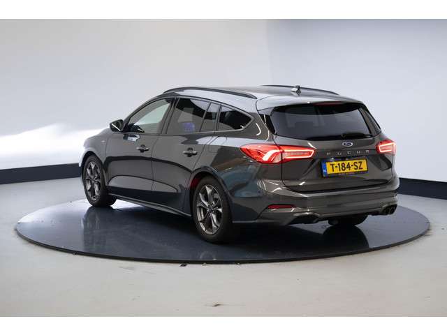 Ford Focus 2022 Benzine