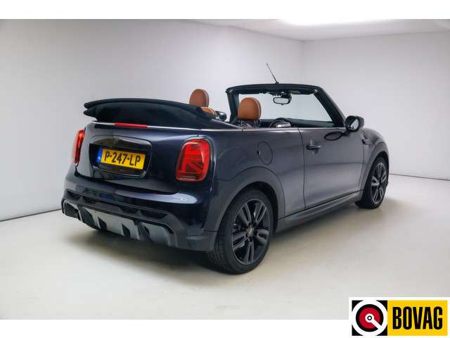 MINI Cooper Cabrio 3
