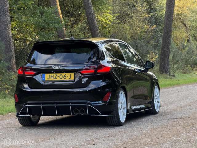 Ford Fiesta 2