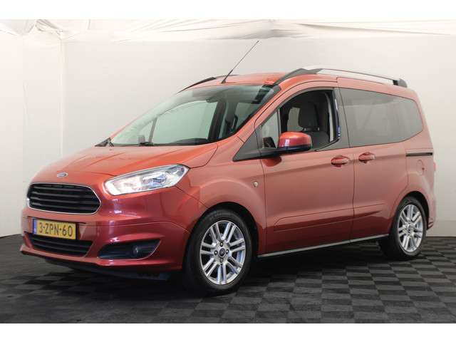 Ford Tourneo Courier 2015 Benzine