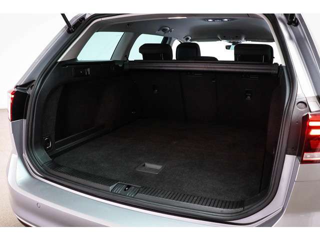 Volkswagen Passat 2021 Benzine