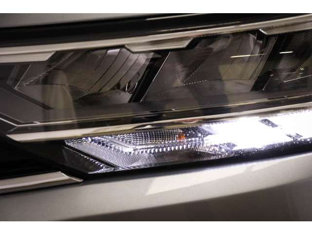 Volkswagen Passat 2021 Benzine