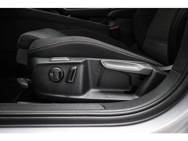 Volkswagen Passat 2021 Benzine