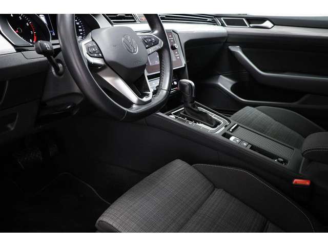 Volkswagen Passat 2021 Benzine