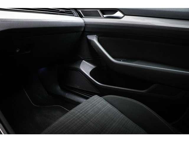 Volkswagen Passat 2021 Benzine