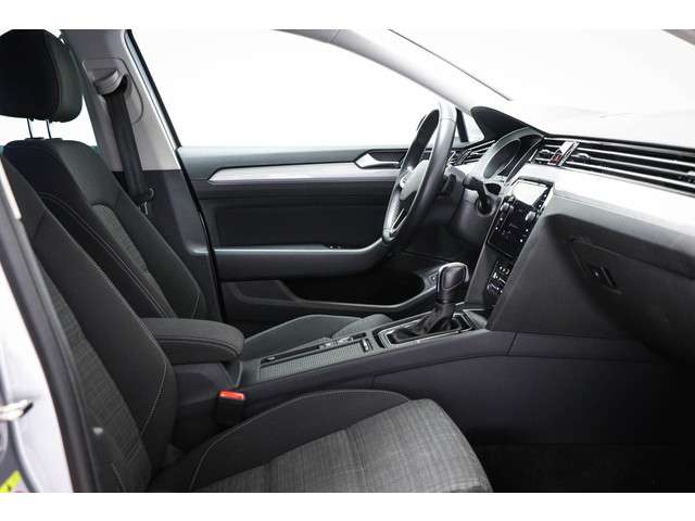 Volkswagen Passat 2021 Benzine
