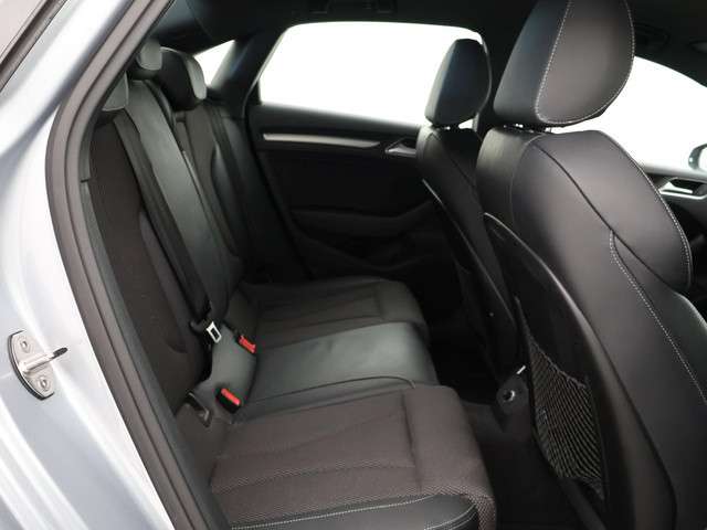 Audi A3 2017 Benzine
