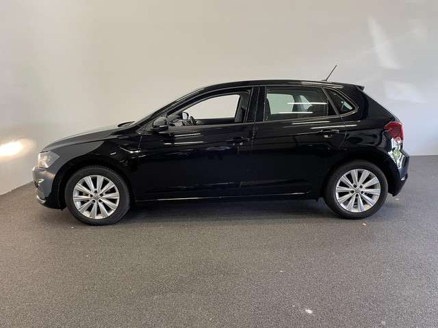 Volkswagen Polo 2
