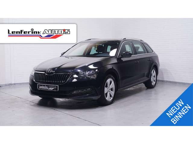 Skoda Superb 2022 Benzine