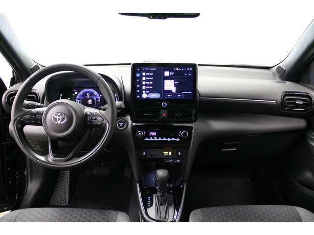 Toyota Yaris Cross 3