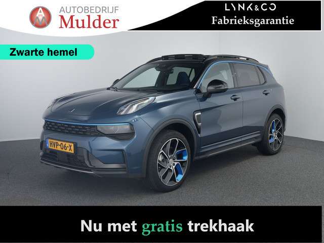 Lynk & Co 01 1.5  zwarte hemel | trekhaak | pano | acc | 360 camera foto 8