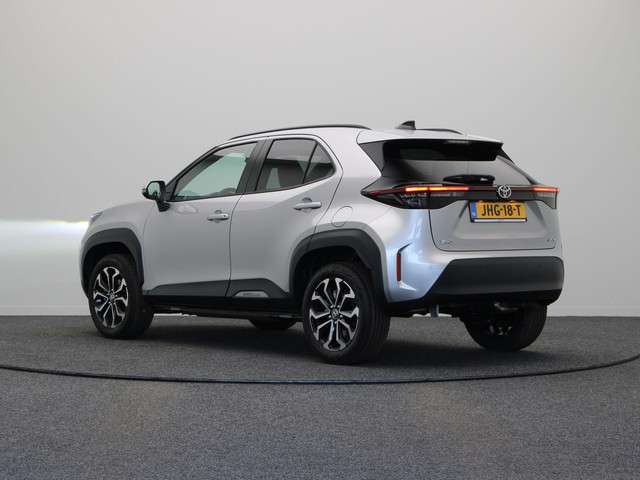 Toyota Yaris Cross 2