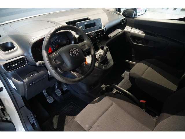 Toyota pro-ace 2021 Diesel