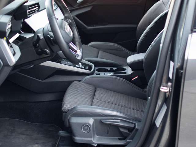 Audi A3 2023 Benzine