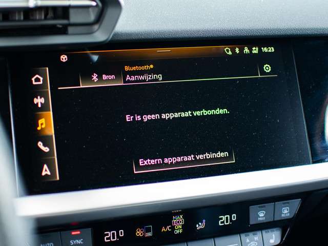Audi A3 2023 Benzine