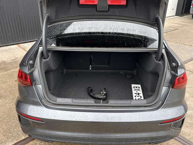 Audi A3 2023 Benzine