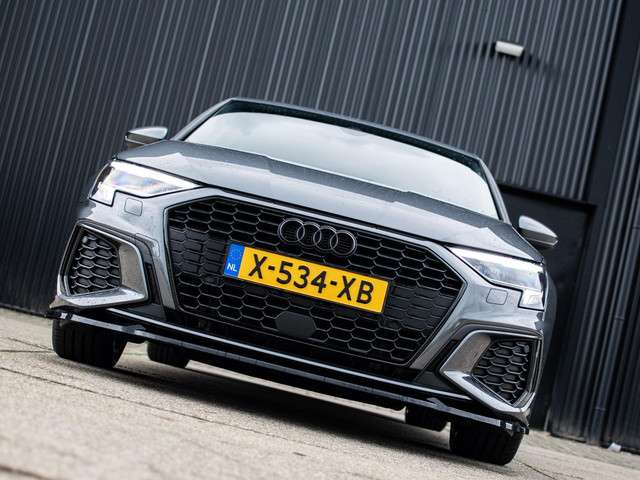 Audi A3 2023 Benzine