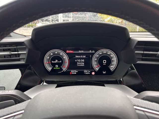 Audi A3 2023 Benzine