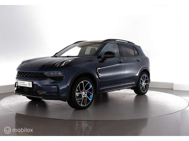 Lynk & Co 01 2