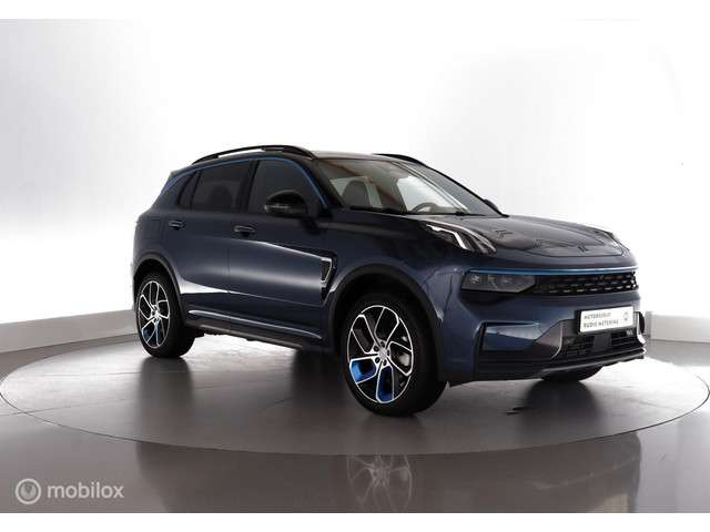Lynk & Co 01 3