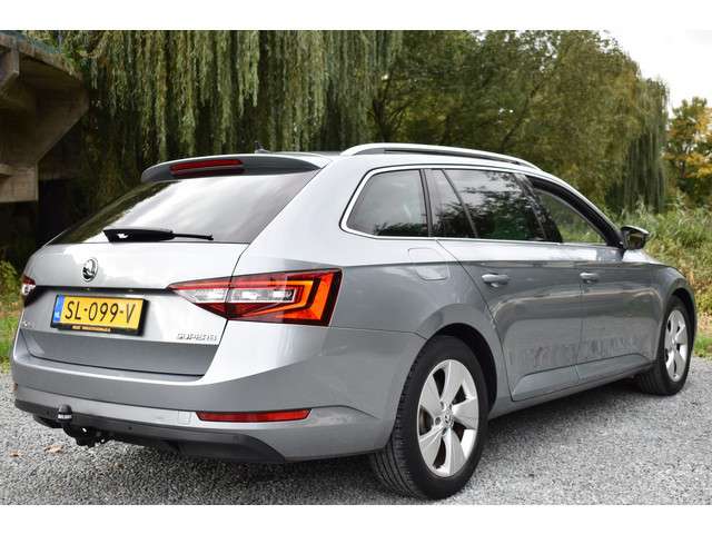Škoda Superb 3