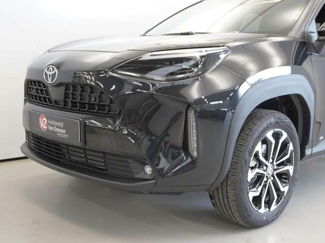 Toyota Yaris Cross 2