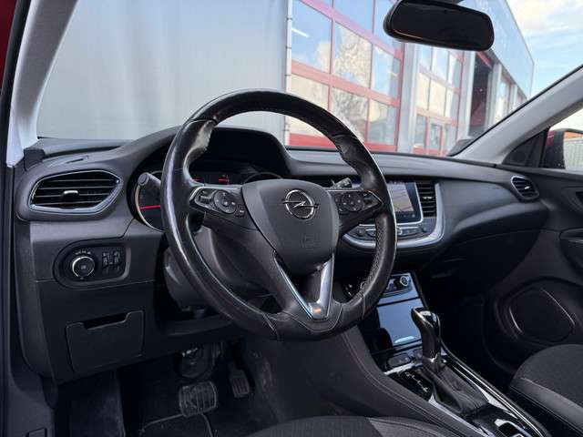 Opel Grandland X 2