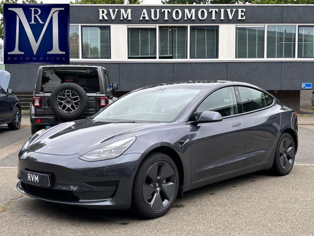 Tesla Model 3 leasen
