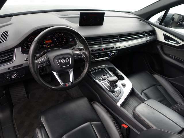 Audi Q7 2