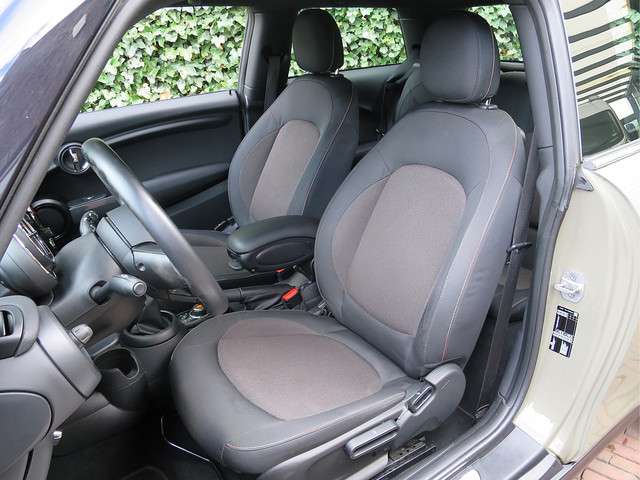 MINI Cooper 3