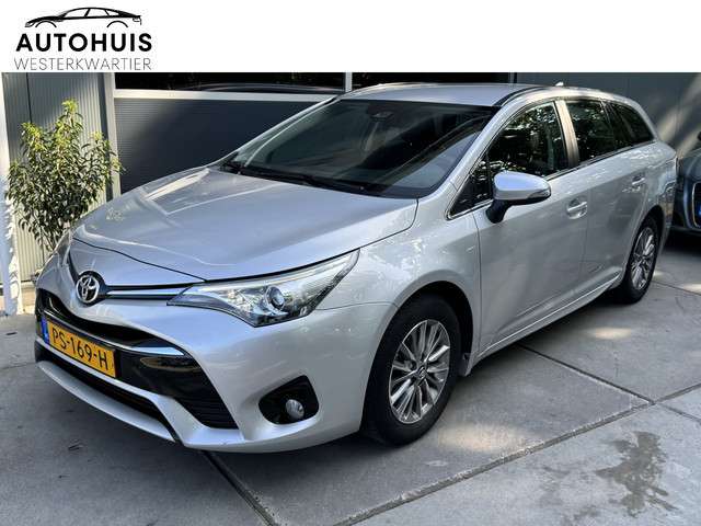 Toyota Avensis touring sports 1.8 vvt-i 147pk h6 aspiration navigatie climate control trekhaak camera foto 1