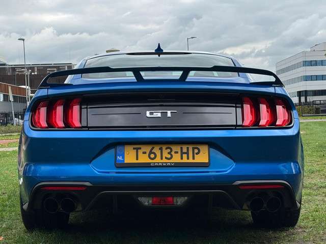 Ford Mustang 2