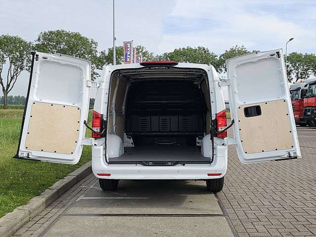 Mercedes-Benz Vito 2024 Diesel