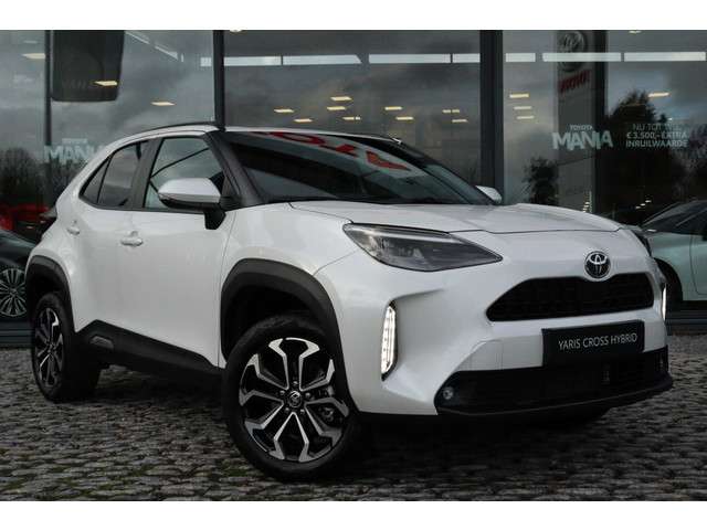 Toyota Yaris Cross 3