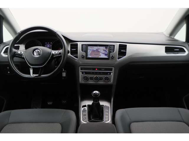 Volkswagen Golf Sportsvan 2