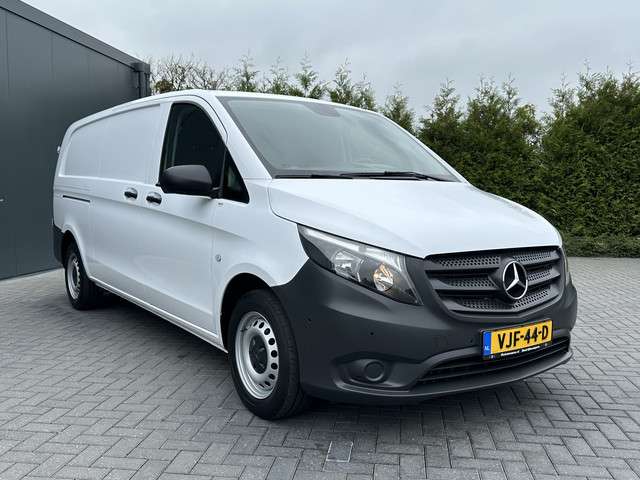 Mercedes-Benz Vito 3