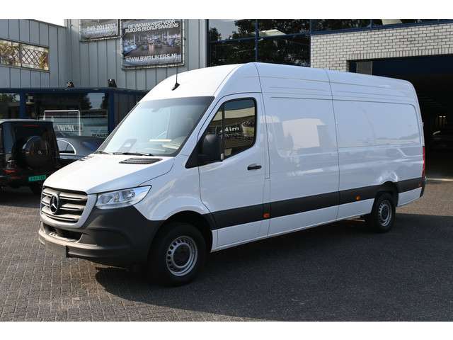 Mercedes-Benz Sprinter 2025 Diesel