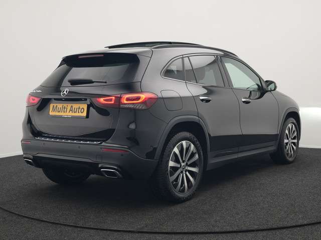 Mercedes-Benz GLA 3