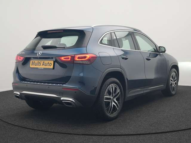Mercedes-Benz GLA 3