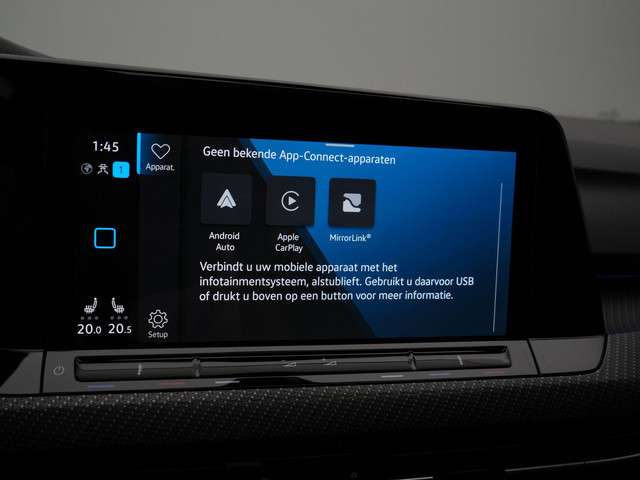 Volkswagen Golf 2023 Benzine
