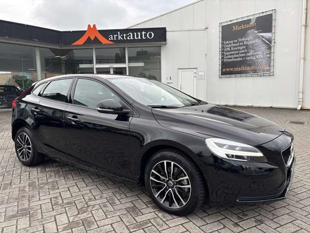 Volvo V40 2.0 T2 Momentum Navi Bluetooth Led Parkeersensoren