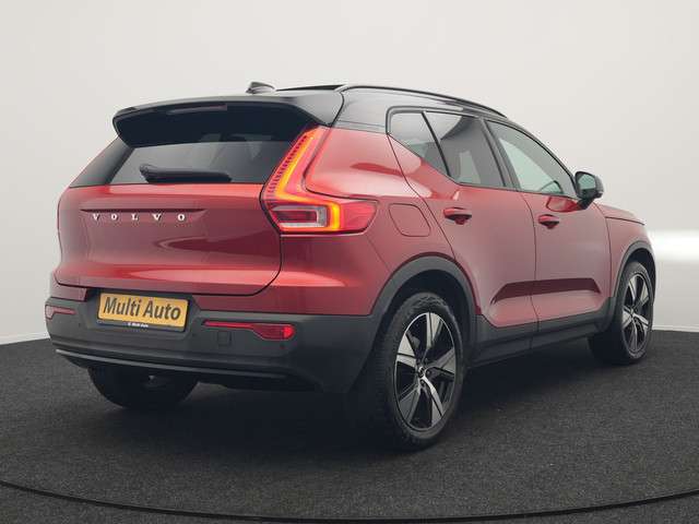 Volvo XC40 3