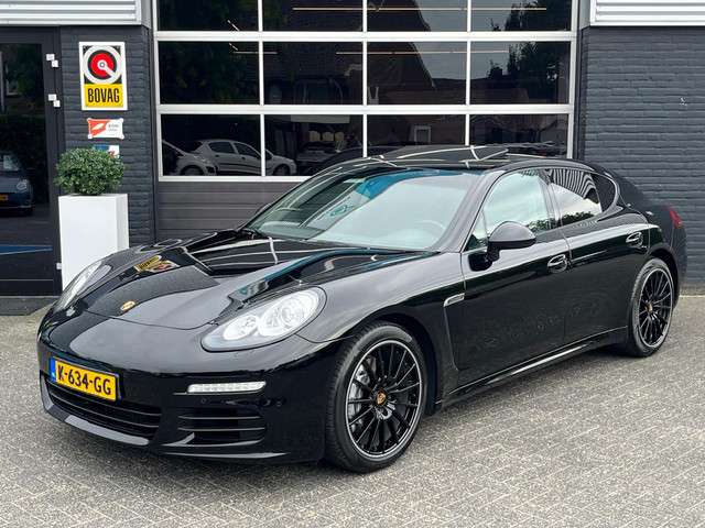Porsche Panamera 3