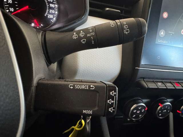 Renault Clio 2023 Benzine