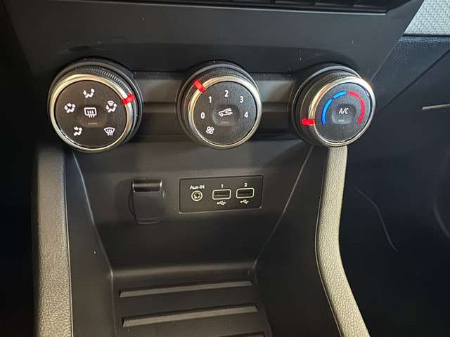 Renault Clio 2023 Benzine