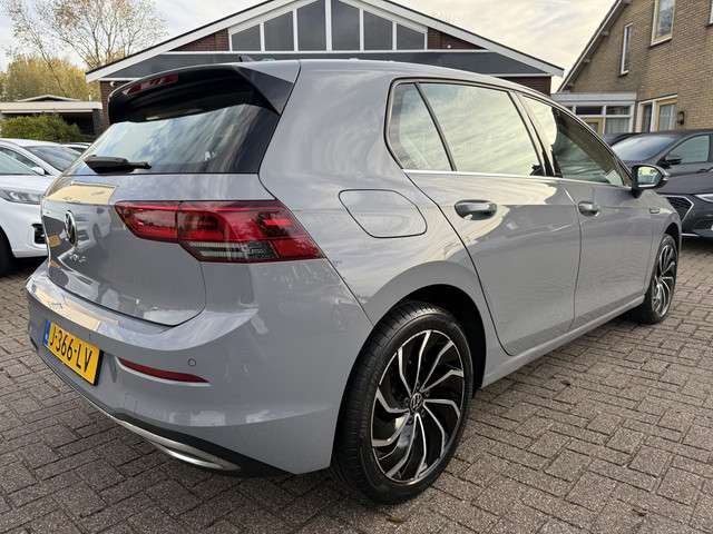Volkswagen Golf 2