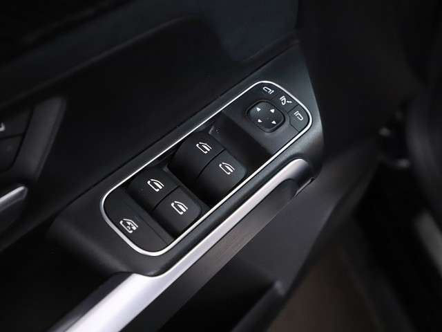 Mercedes-Benz GLB 2021 Benzine